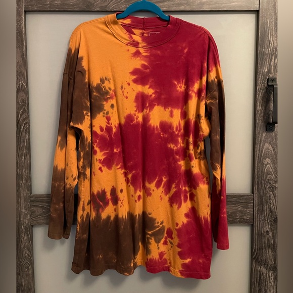 Free People brand ~ Women’s Be Free Tie Dye Long Sleeve Tee, Size Large ♥️ 💛 - Picture 1 of 6